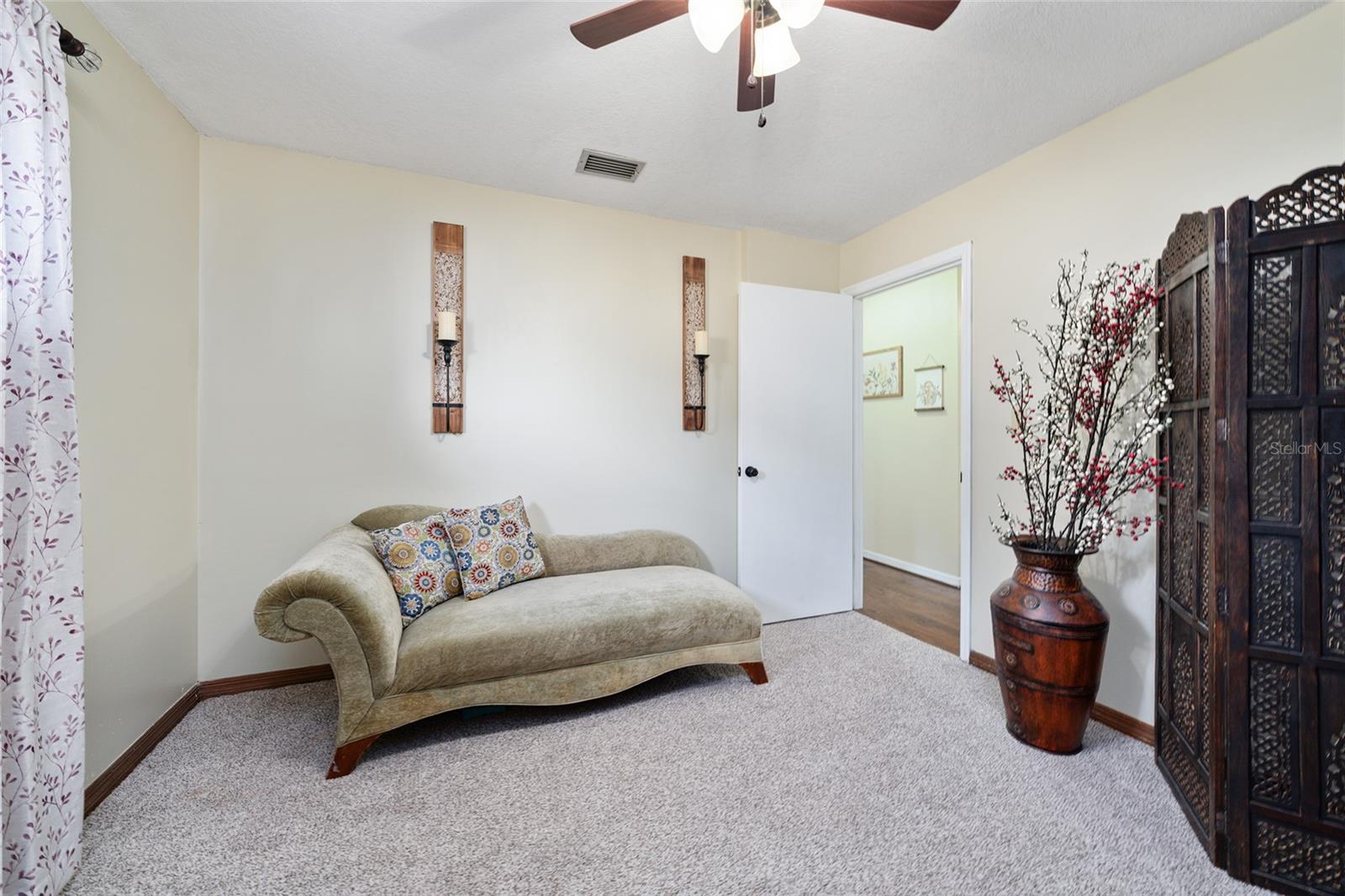 VALENCIA TERRACE - Residential