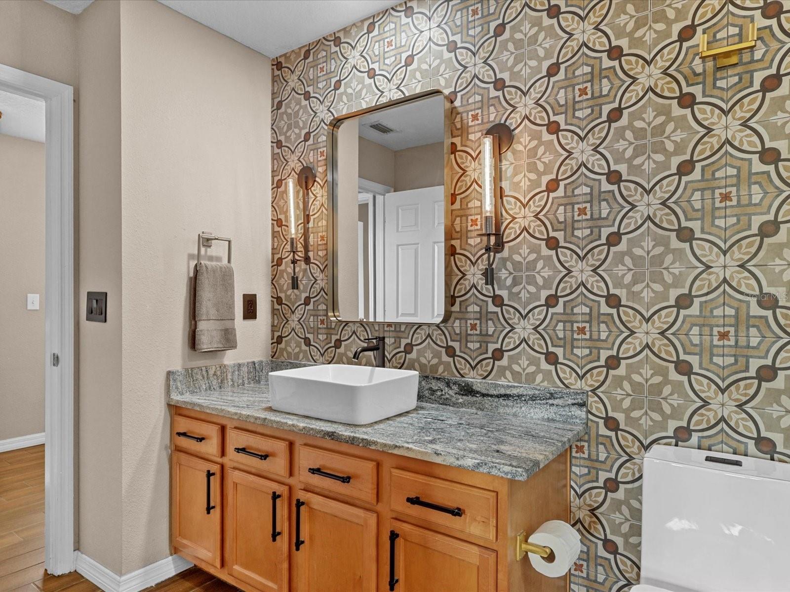 COUNTRY CHASE - Residential