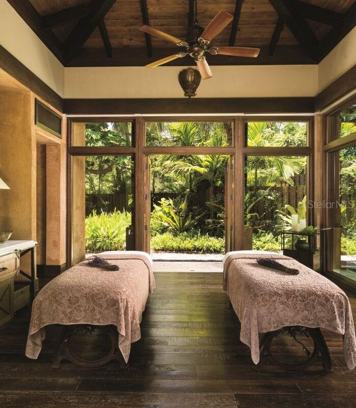 PLANTATION VILLAGE - Residential