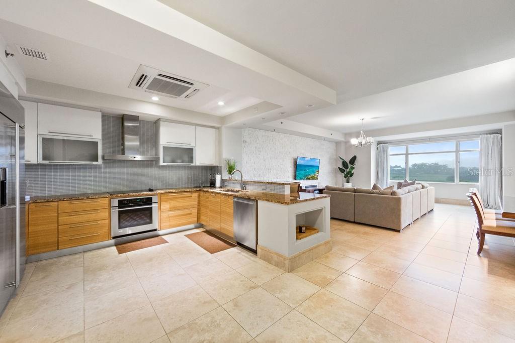 PLANTATION VILLAGE - Residential