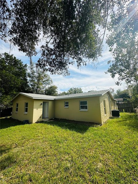 A home in BROOKSVILLE