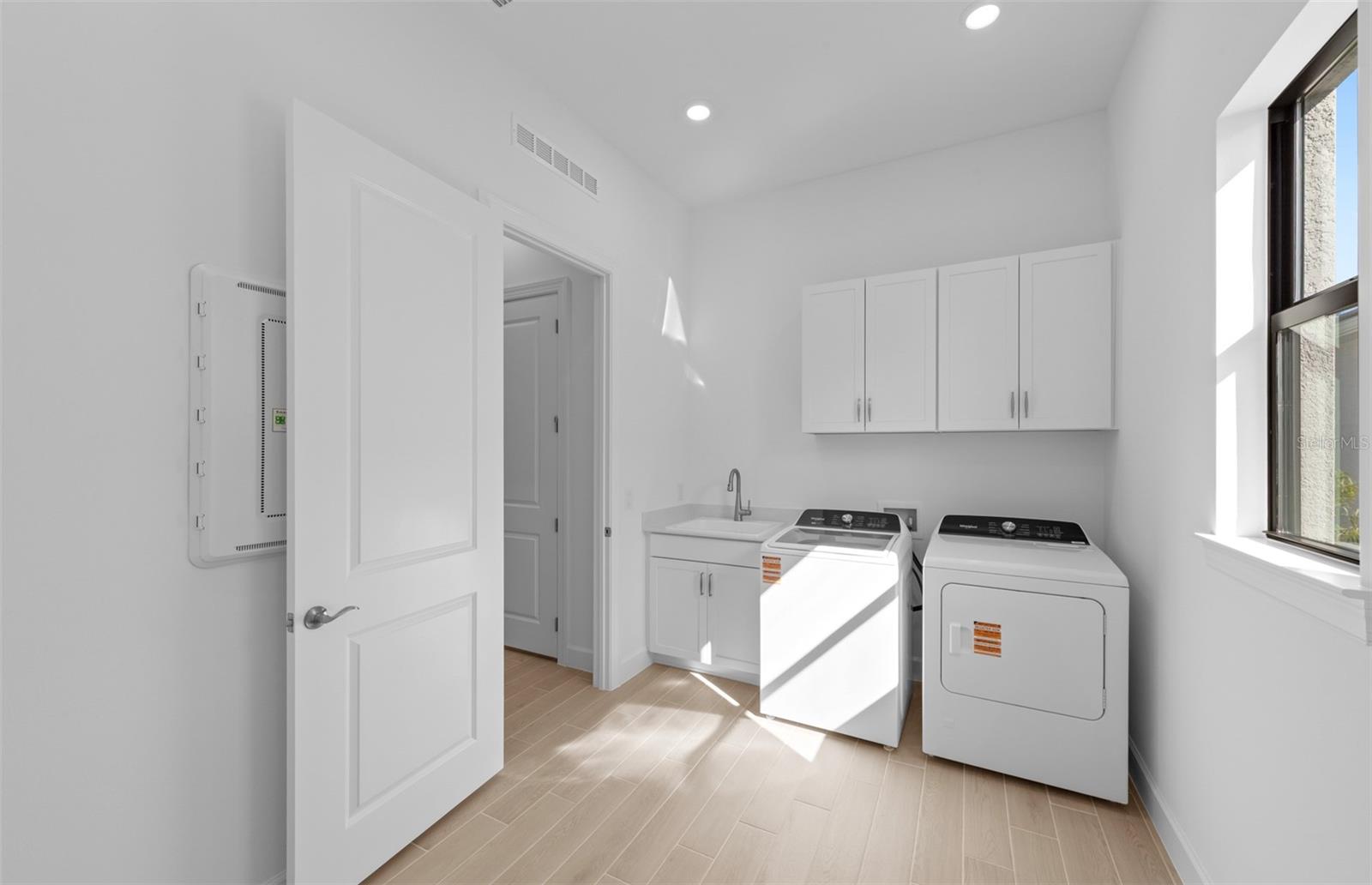 DEL WEBB CATALINA AT LAKEWOOD RANCH - Residential