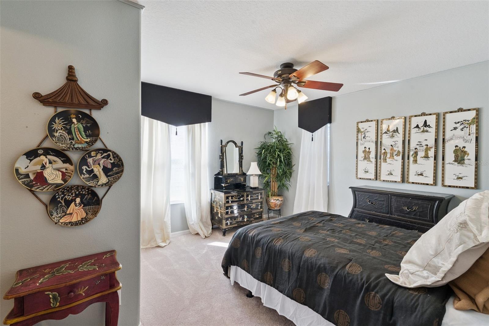 WINDSOR LANDING - Residential