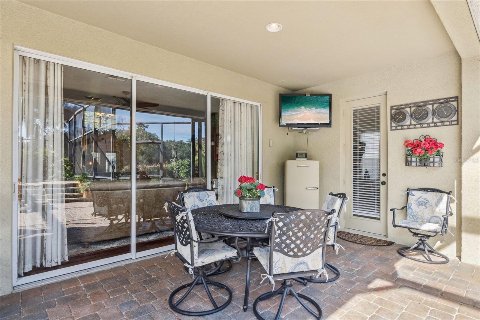 WINDSOR LANDING - Residential