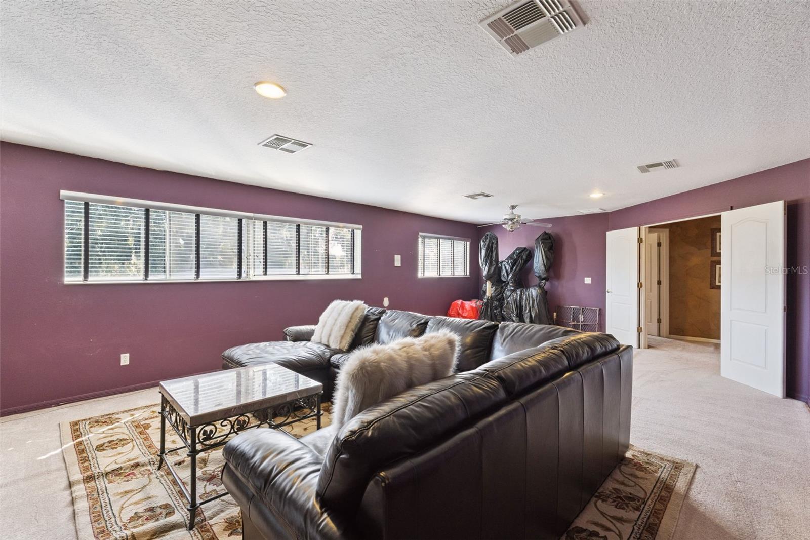 WINDSOR LANDING - Residential