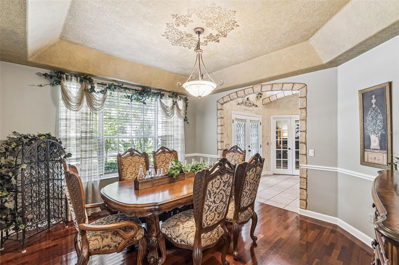 WINDSOR LANDING - Residential