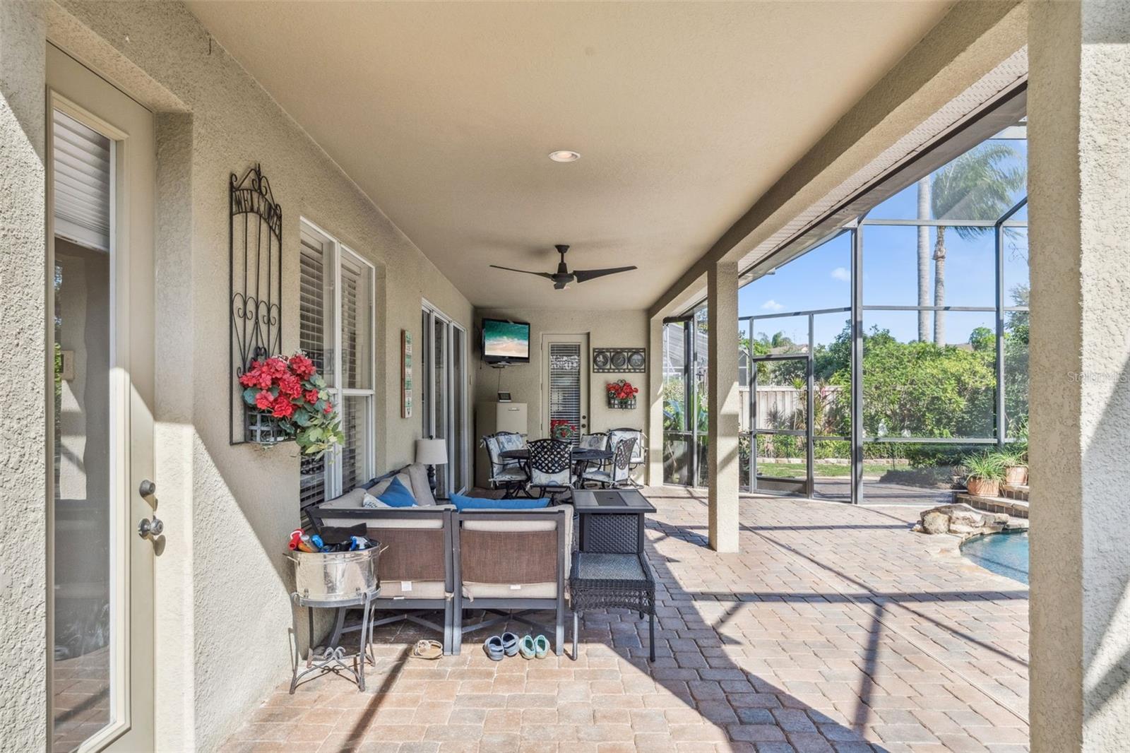 WINDSOR LANDING - Residential