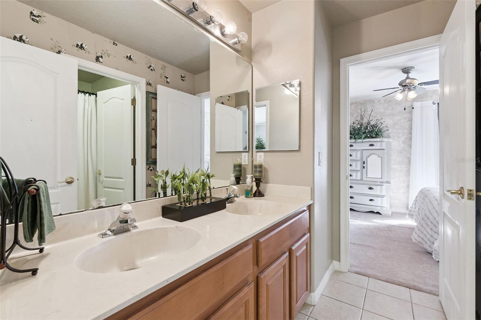 WINDSOR LANDING - Residential
