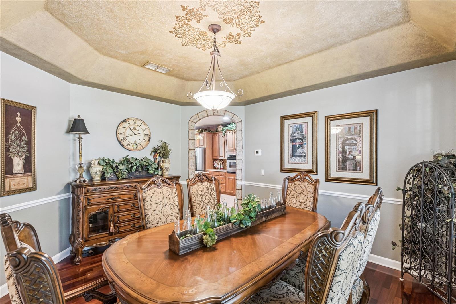 WINDSOR LANDING - Residential
