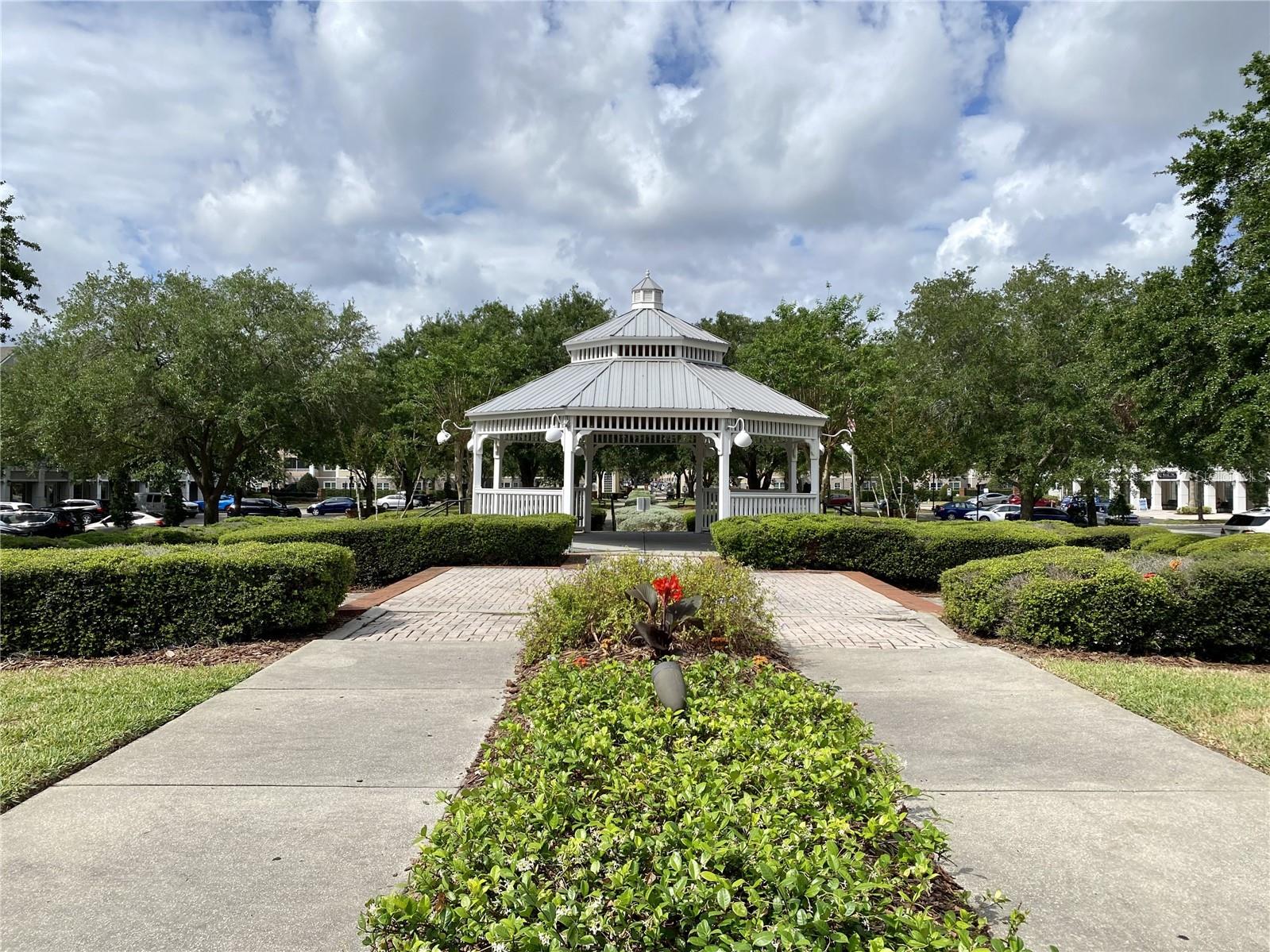 HAMPTONS/METROWEST - Residential Lease