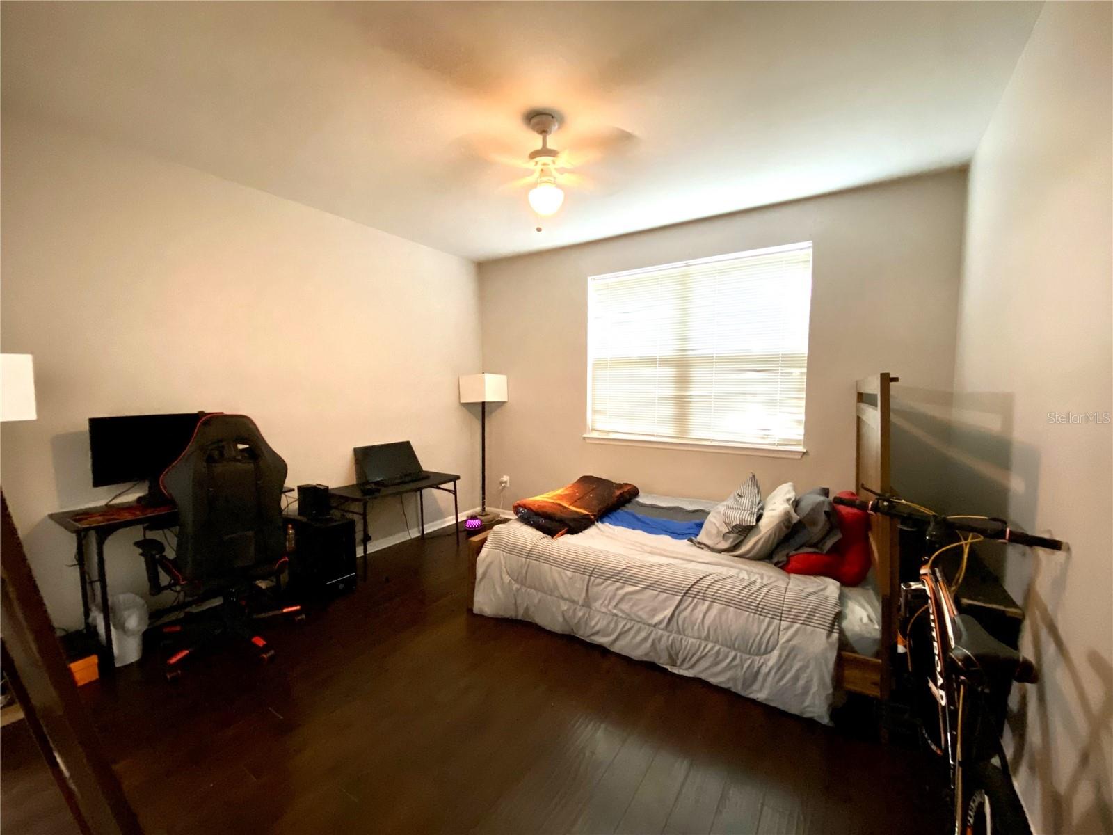 HAMPTONS/METROWEST - Residential Lease