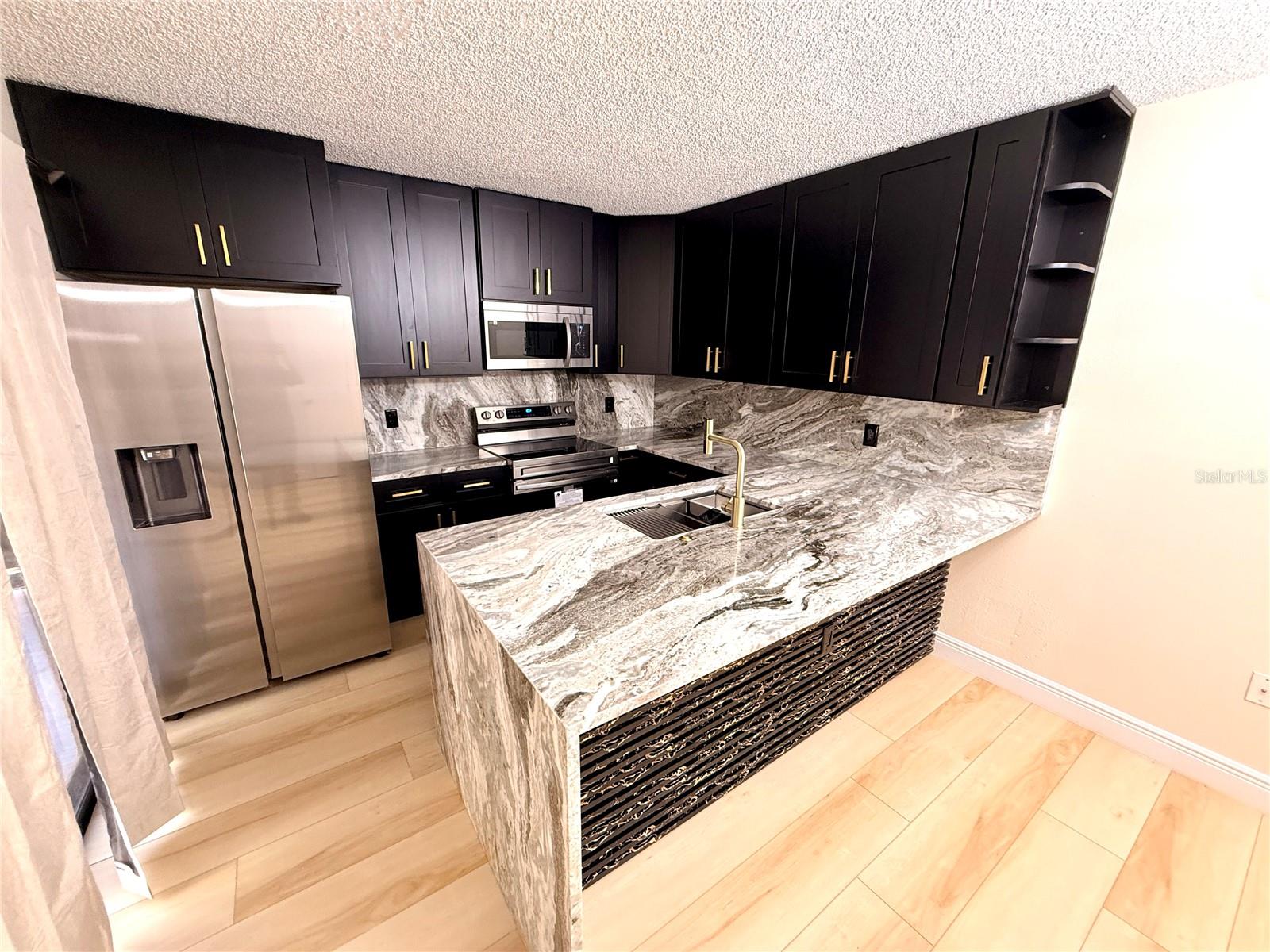 WEDGE WOOD OF PALM HARBOR - Residential Lease