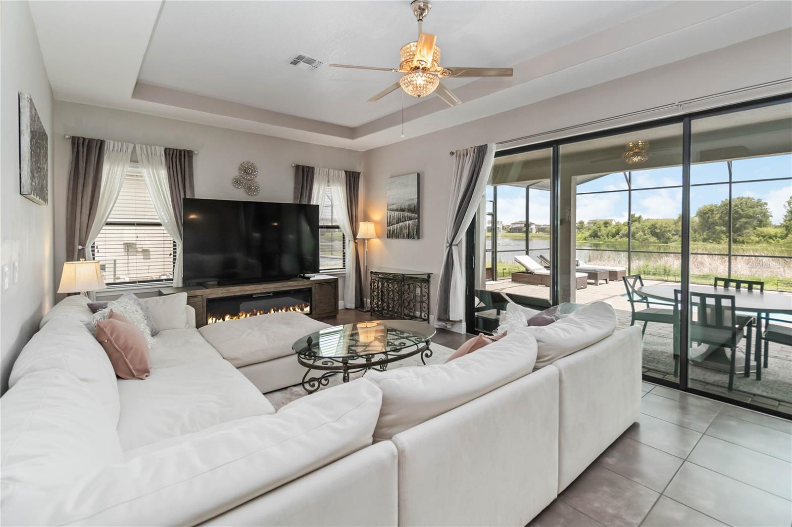 156 KENNY BOULEVARD