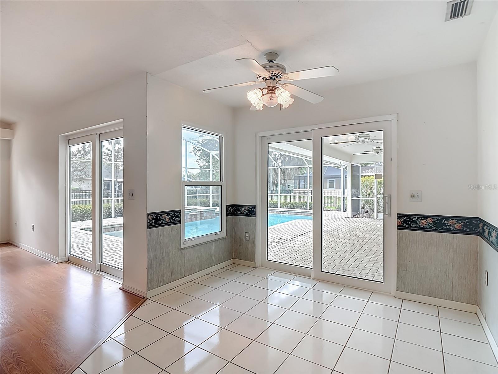 DEER BROOKE - Residential