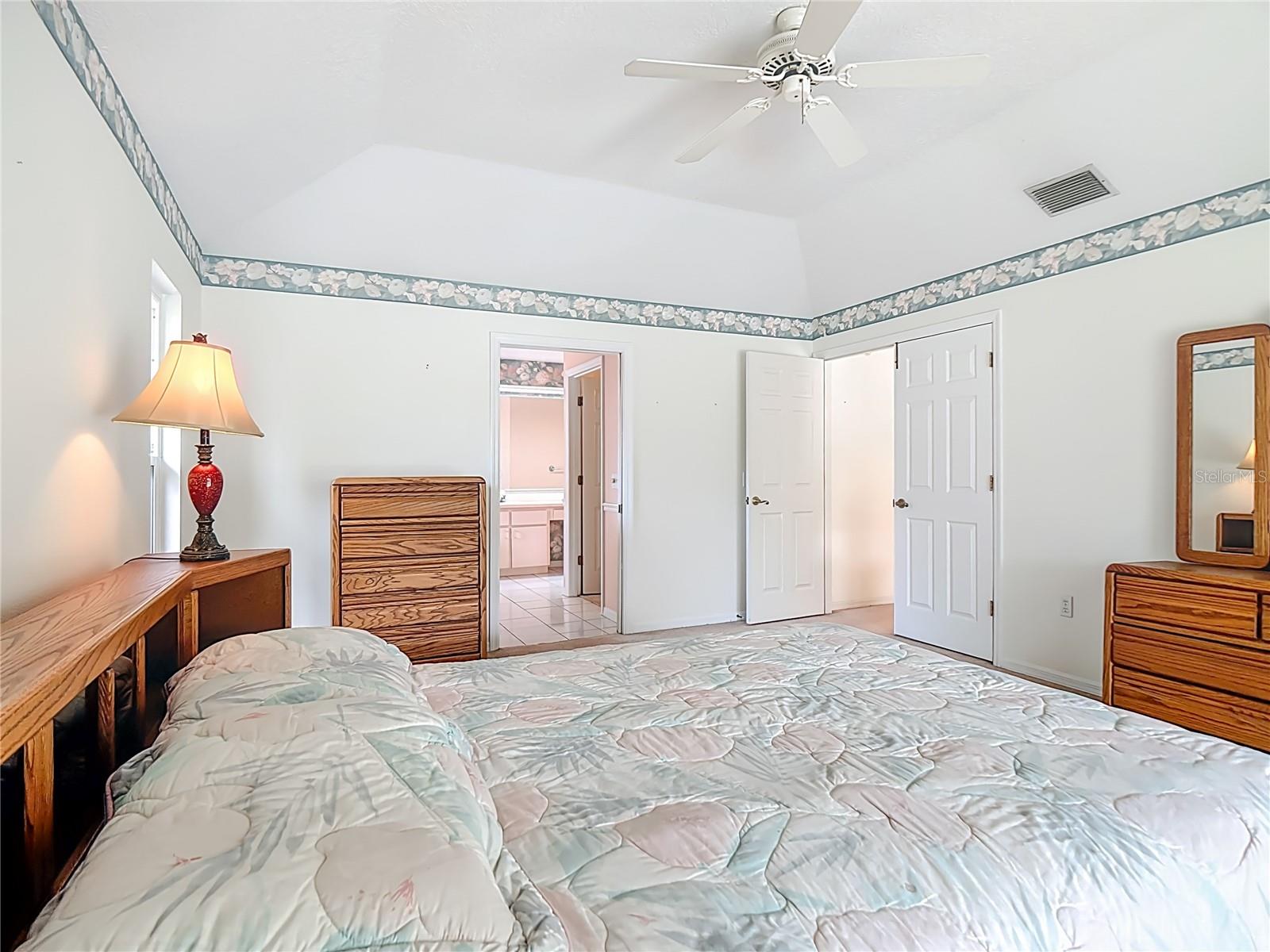 DEER BROOKE - Residential