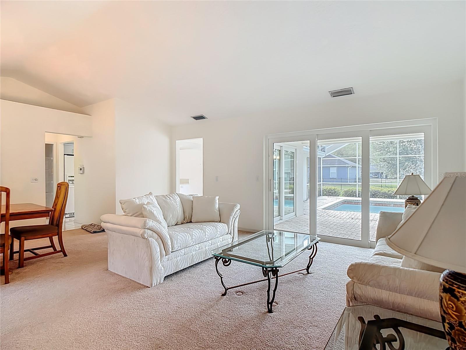 DEER BROOKE - Residential