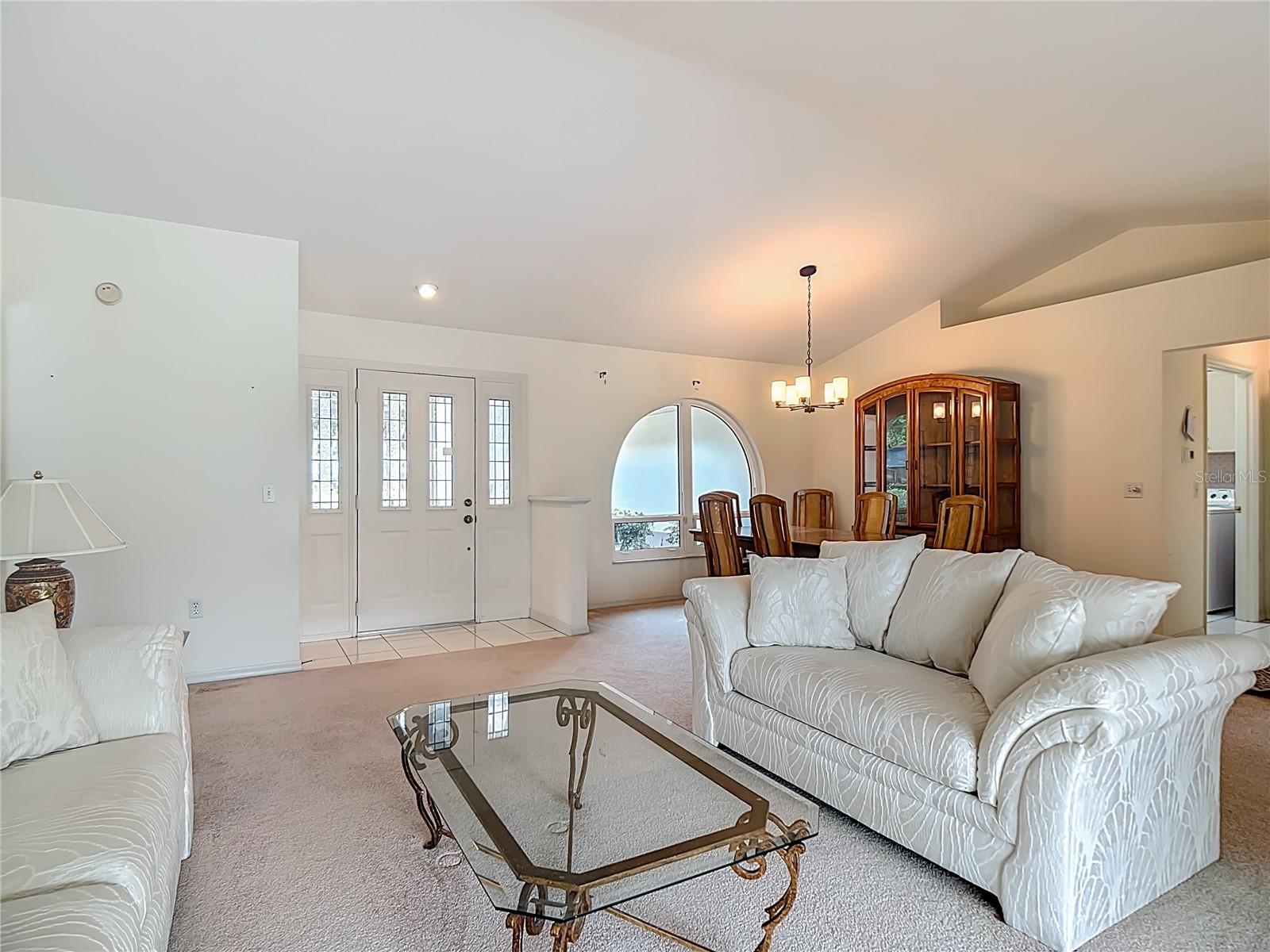 DEER BROOKE - Residential