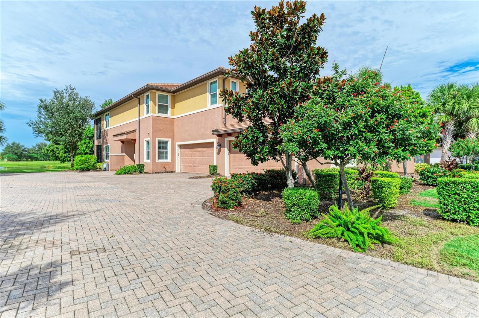 CLUBSIDE AT COUNTRY CLUB EAST PH II - Residential