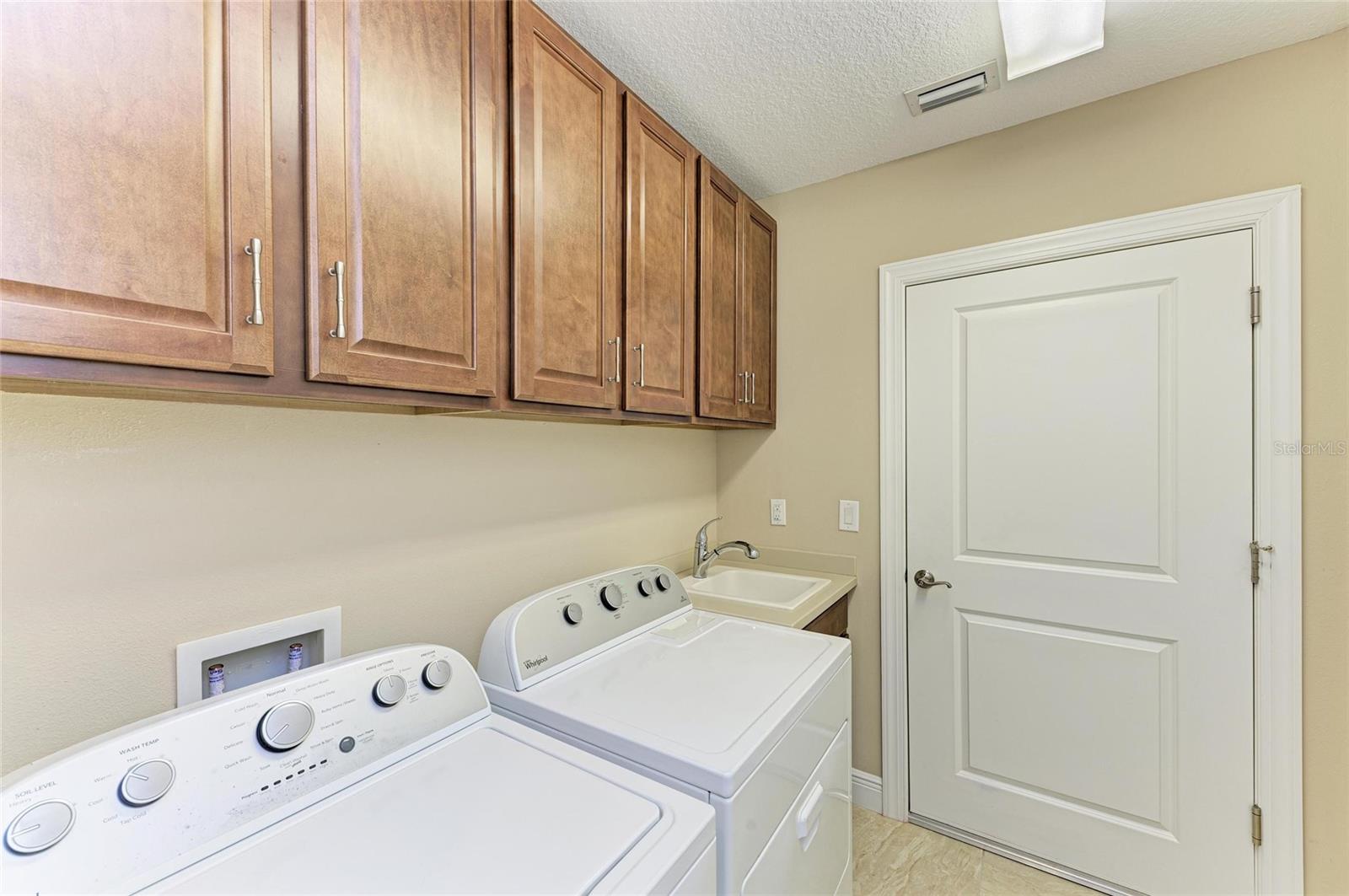 CLUBSIDE AT COUNTRY CLUB EAST PH II - Residential