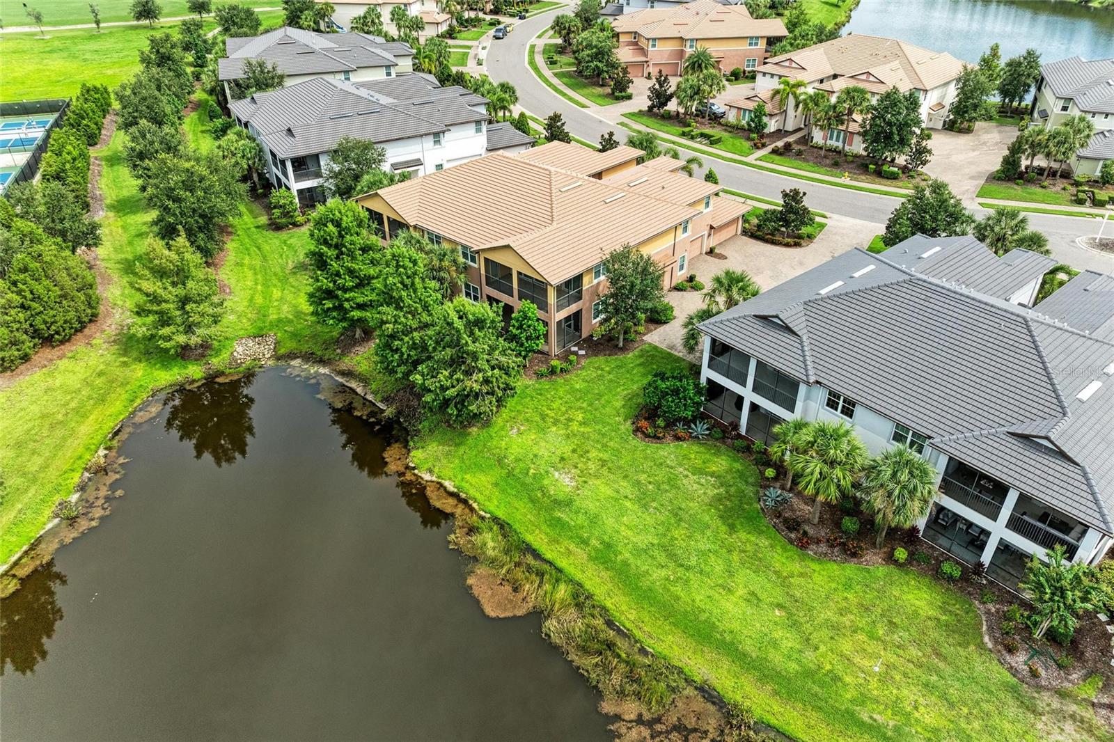 CLUBSIDE AT COUNTRY CLUB EAST PH II - Residential