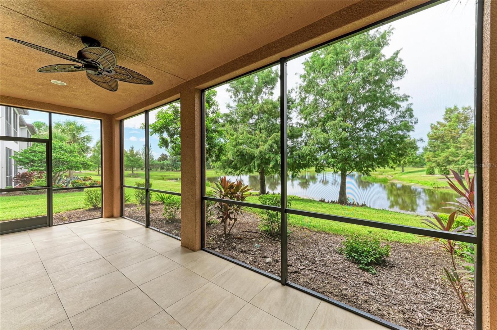 CLUBSIDE AT COUNTRY CLUB EAST PH II - Residential