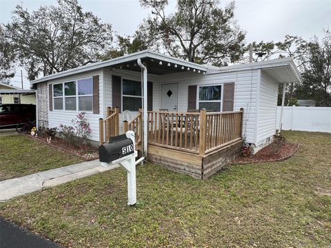 A home in LARGO