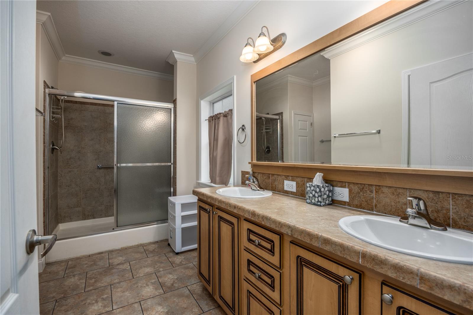 IRA BEAS OASIS - Residential