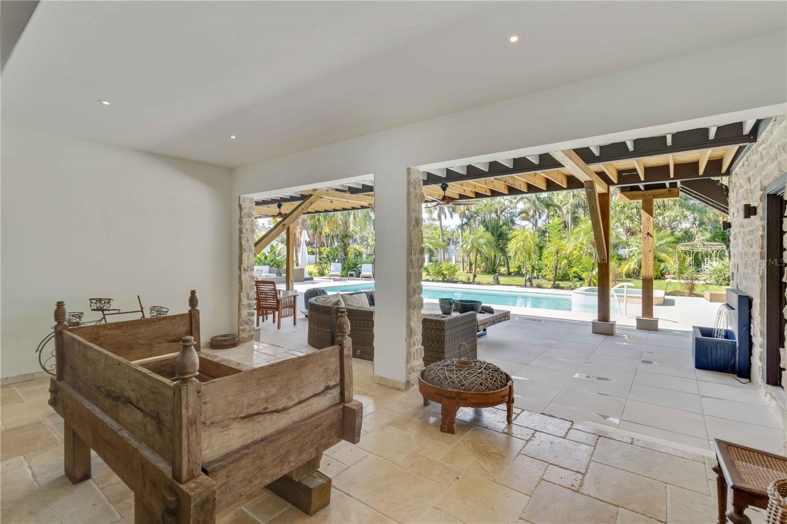 CONQUISTADOR BAYSIDE - Residential