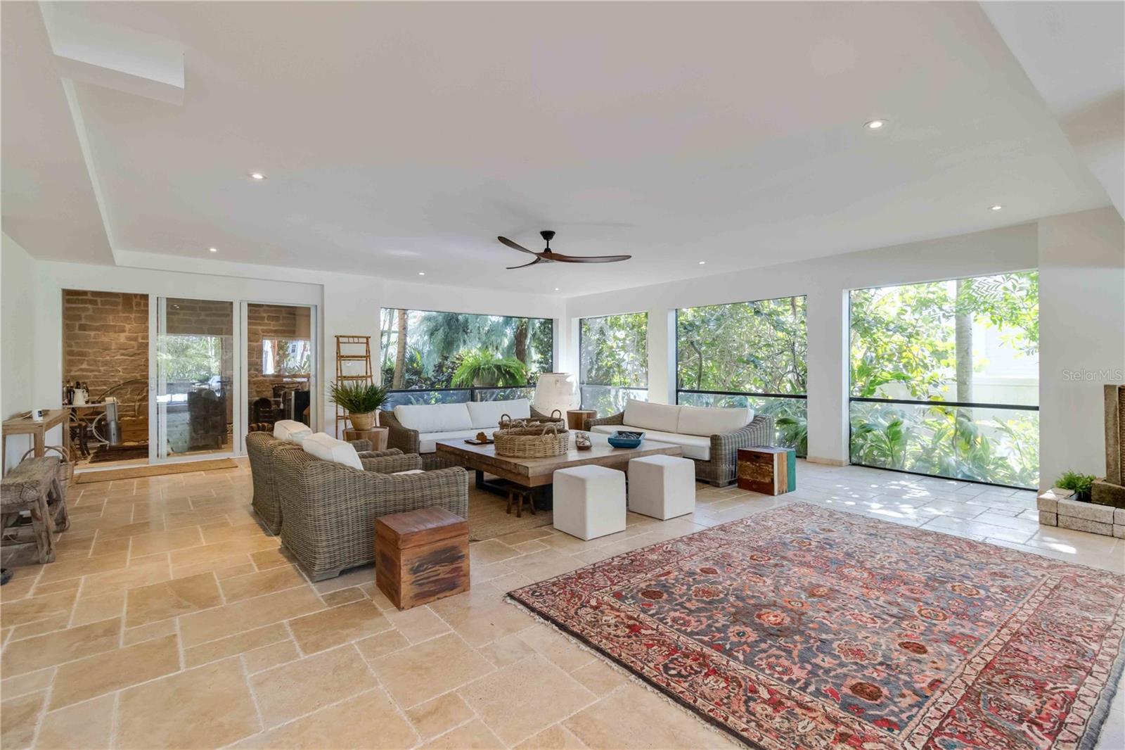 CONQUISTADOR BAYSIDE - Residential