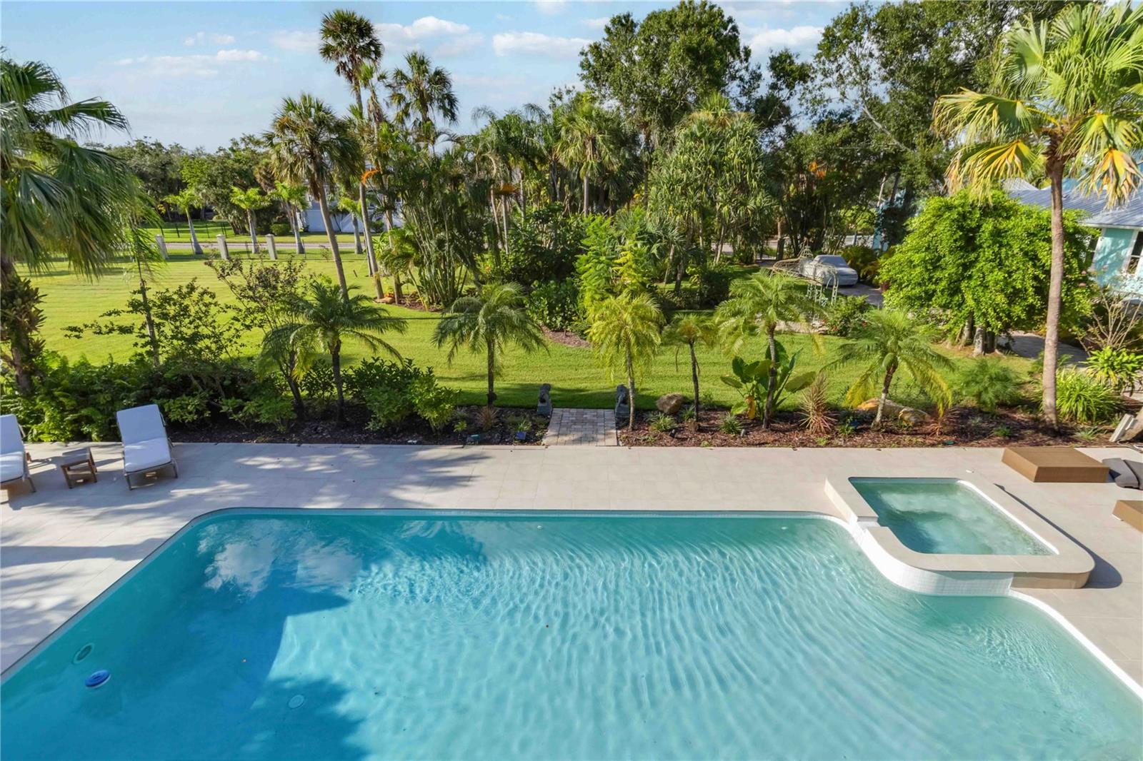 CONQUISTADOR BAYSIDE - Residential