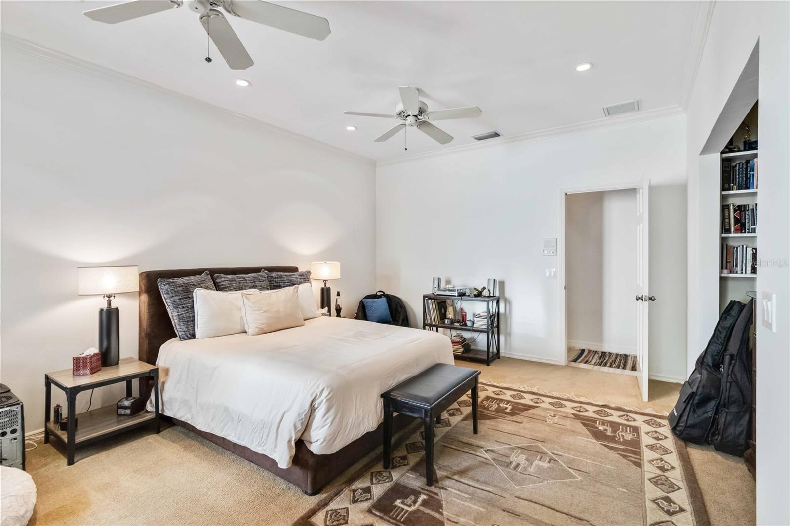 CONQUISTADOR BAYSIDE - Residential