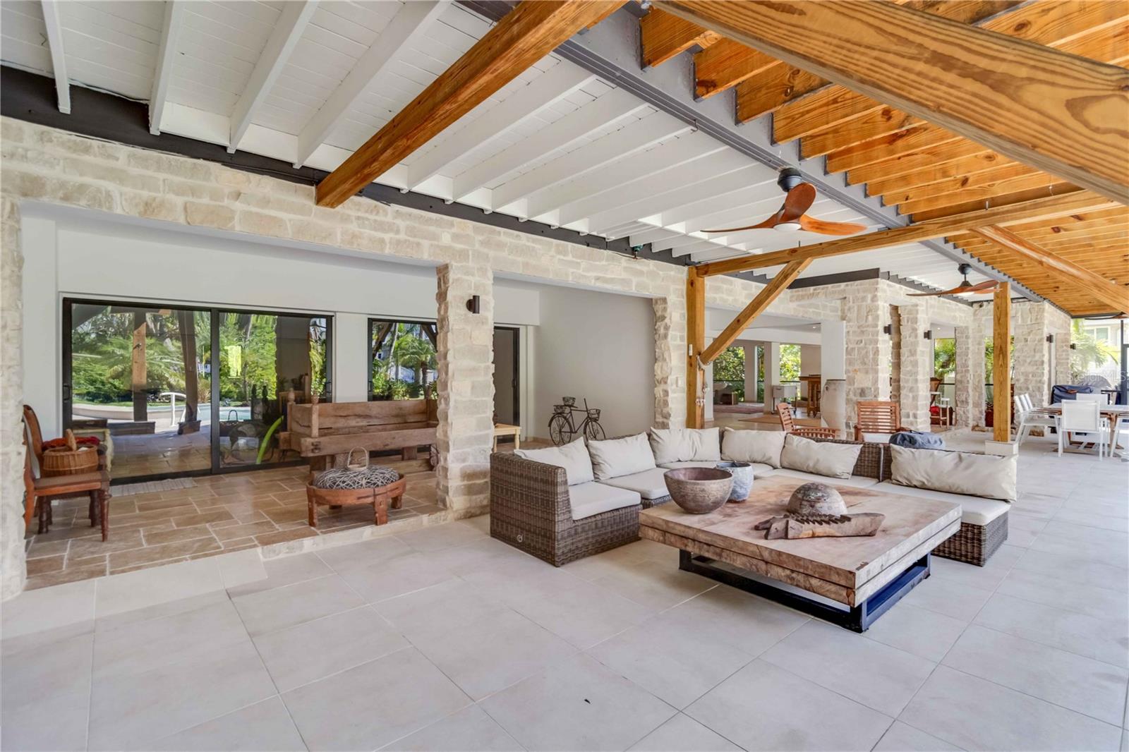 CONQUISTADOR BAYSIDE - Residential