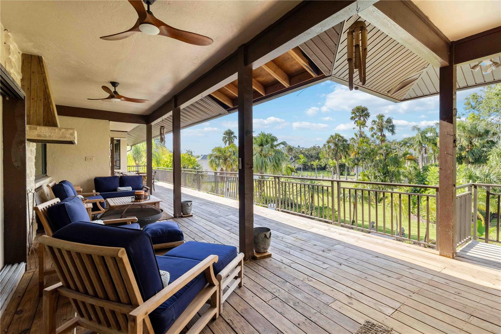 CONQUISTADOR BAYSIDE - Residential