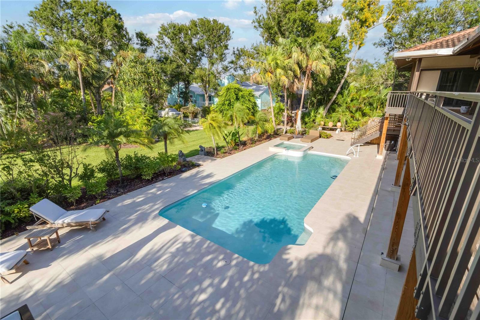 CONQUISTADOR BAYSIDE - Residential