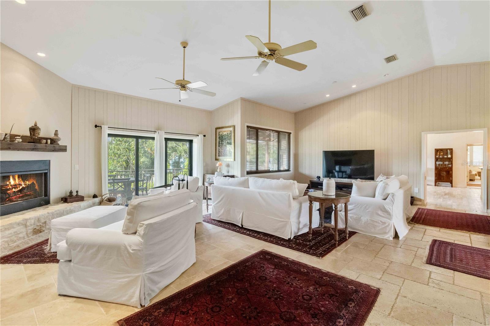 CONQUISTADOR BAYSIDE - Residential