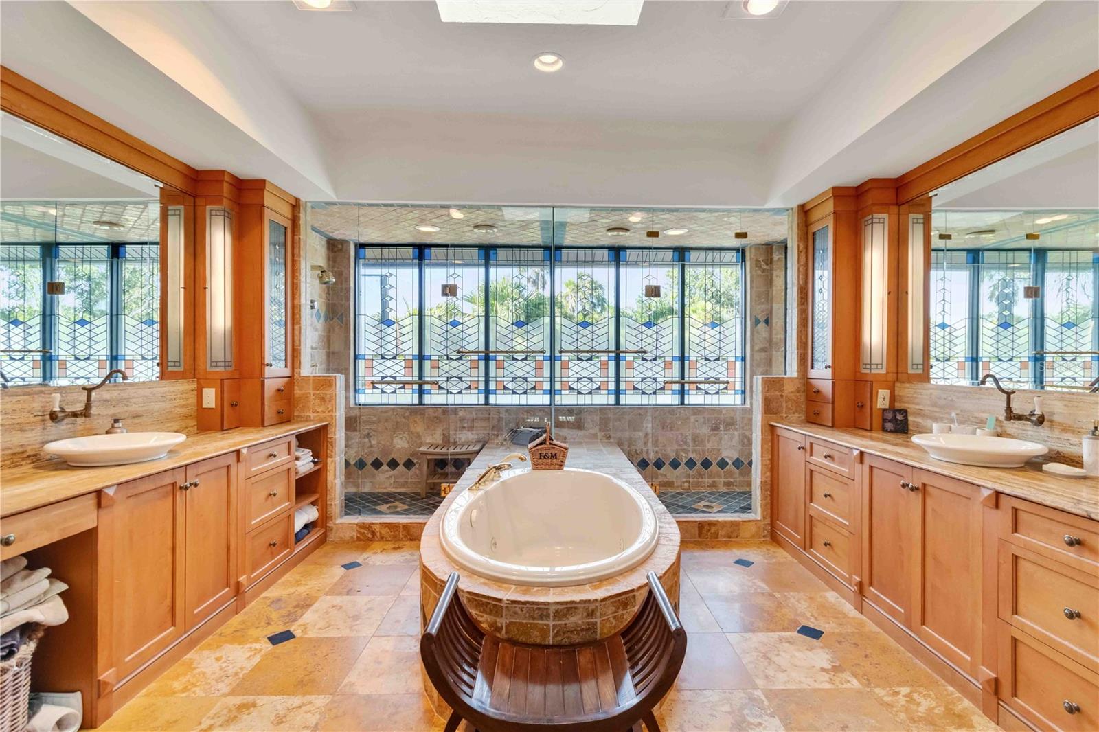 CONQUISTADOR BAYSIDE - Residential