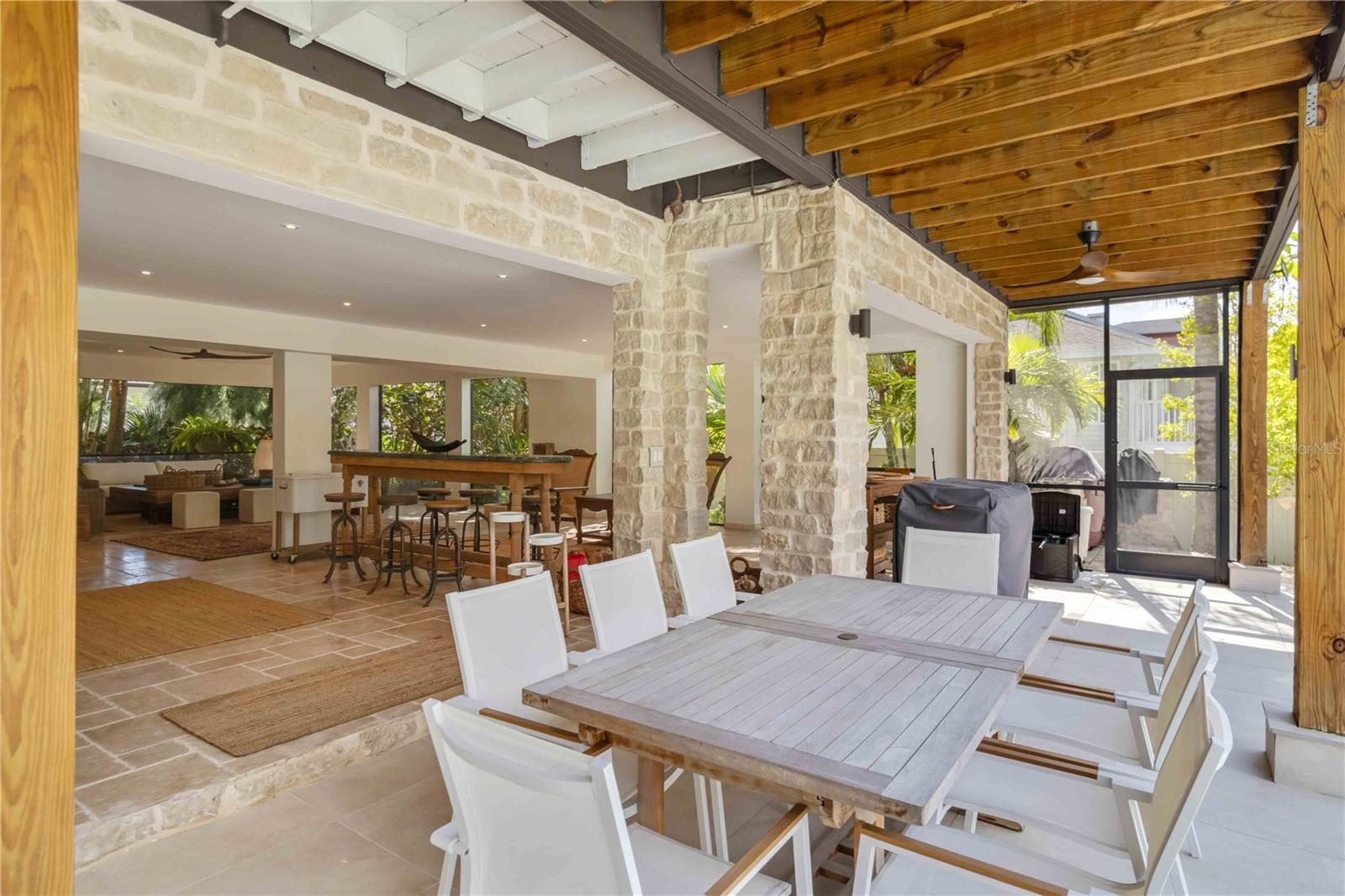 CONQUISTADOR BAYSIDE - Residential