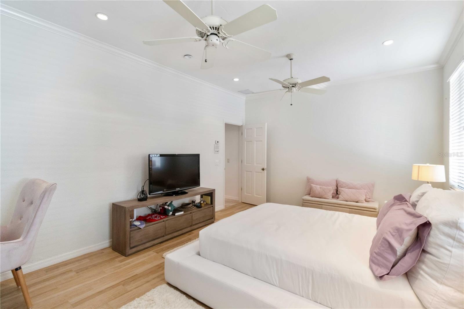 CONQUISTADOR BAYSIDE - Residential