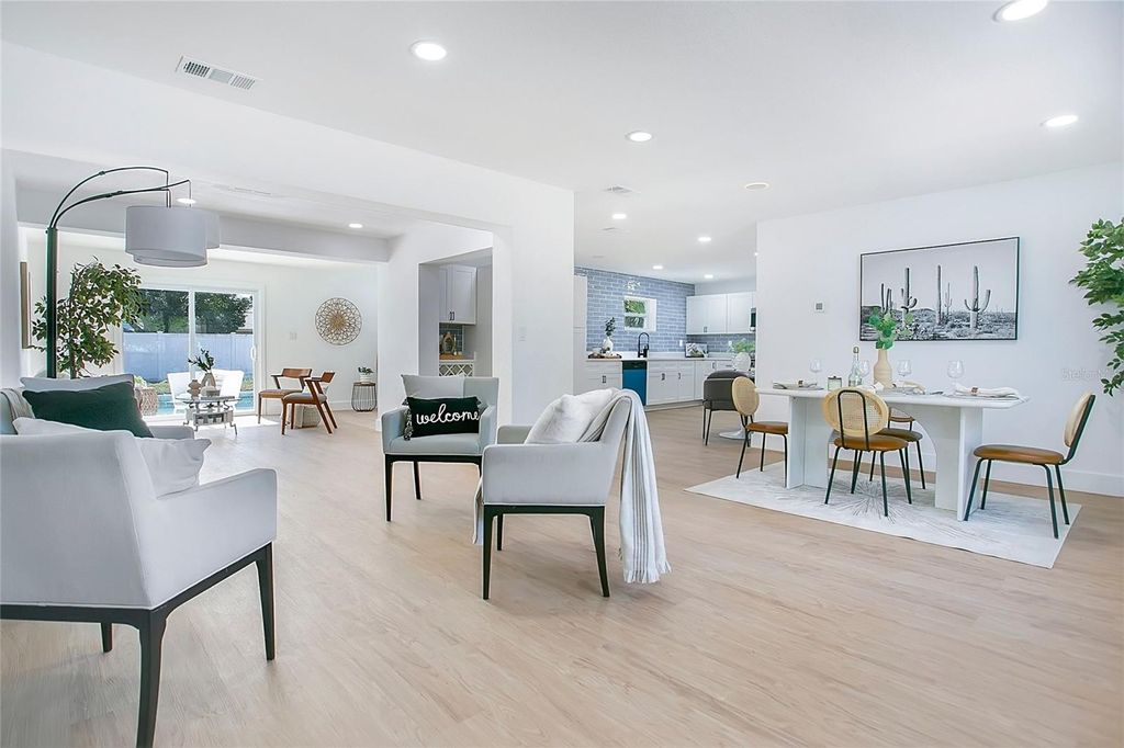 Photo of 2020 Cocos Court, Winter Park, FL 32792 (MLS # O6389901)