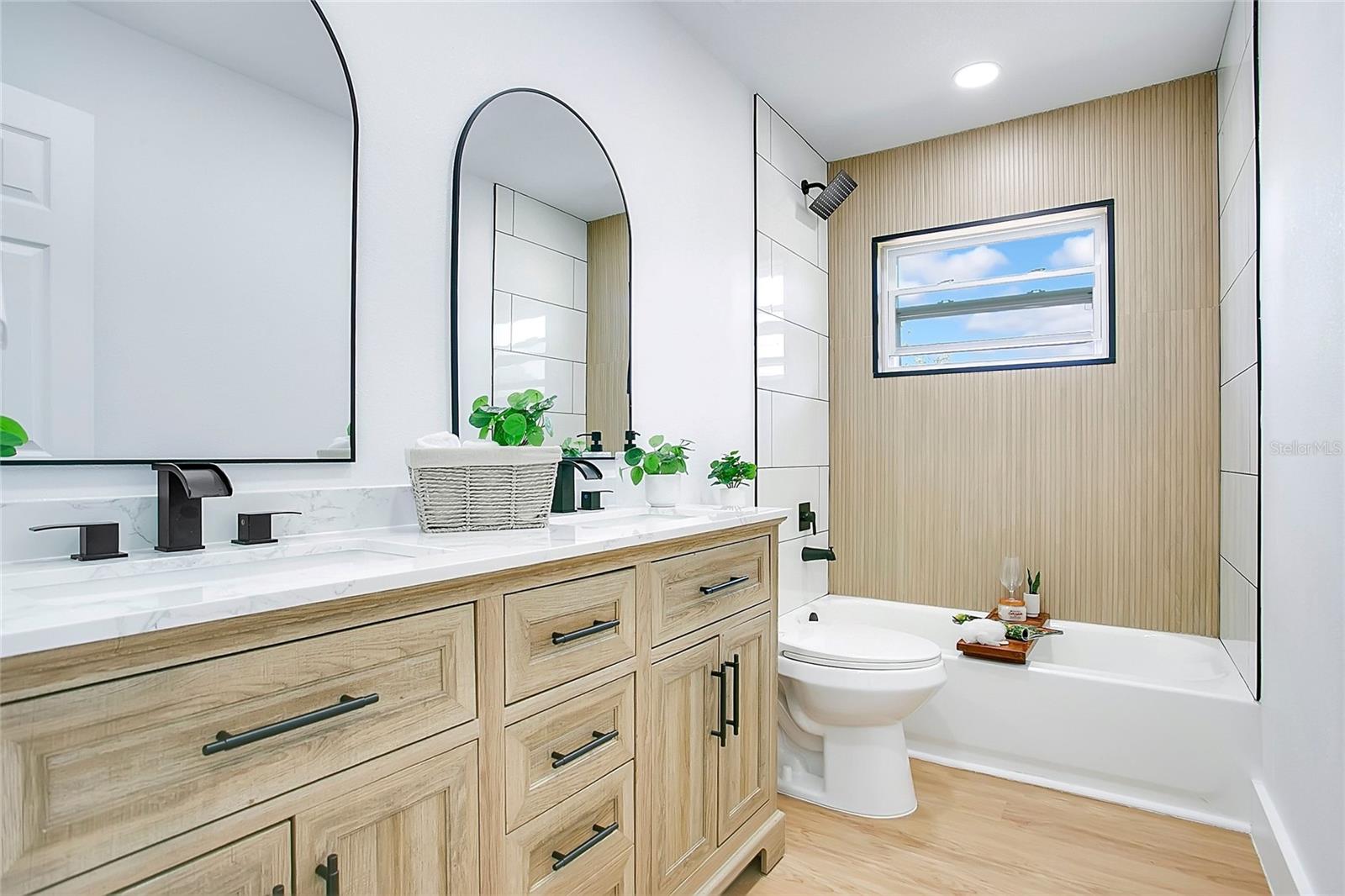 EASTBROOK SUB UNIT 8 - Residential