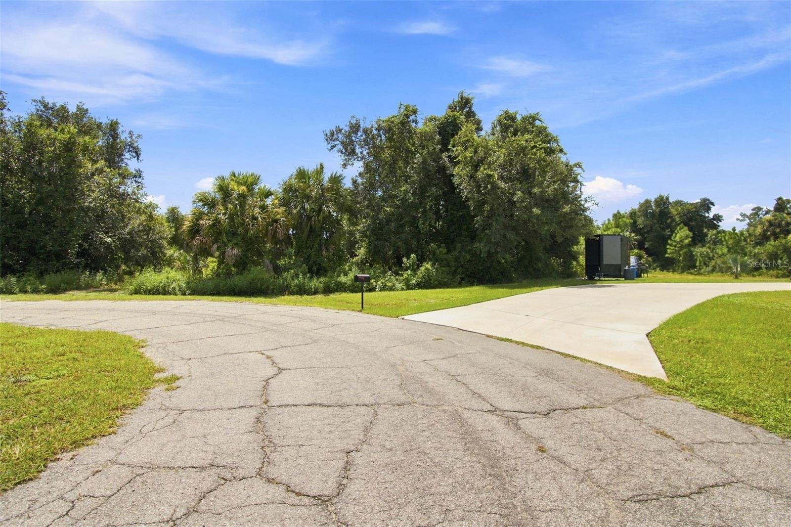 PEALE CIRCLE, NORTH PORT, FL, 34288 2 PEALE CIRCLE