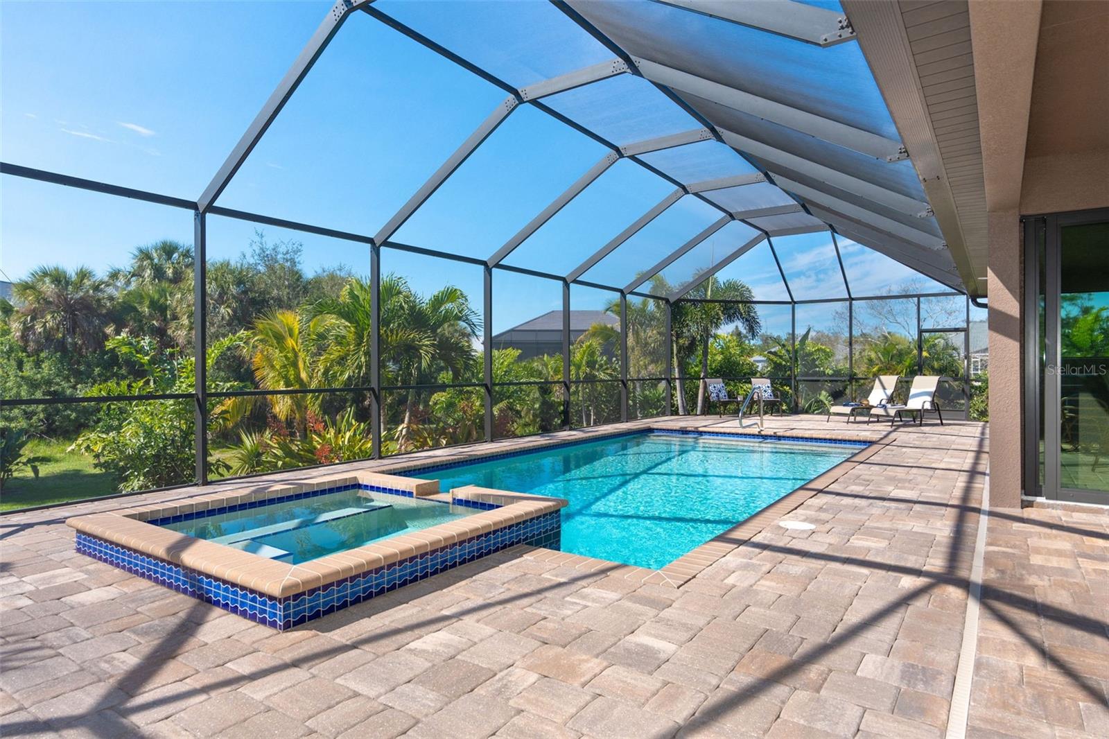 CAPE HAZE - Residential