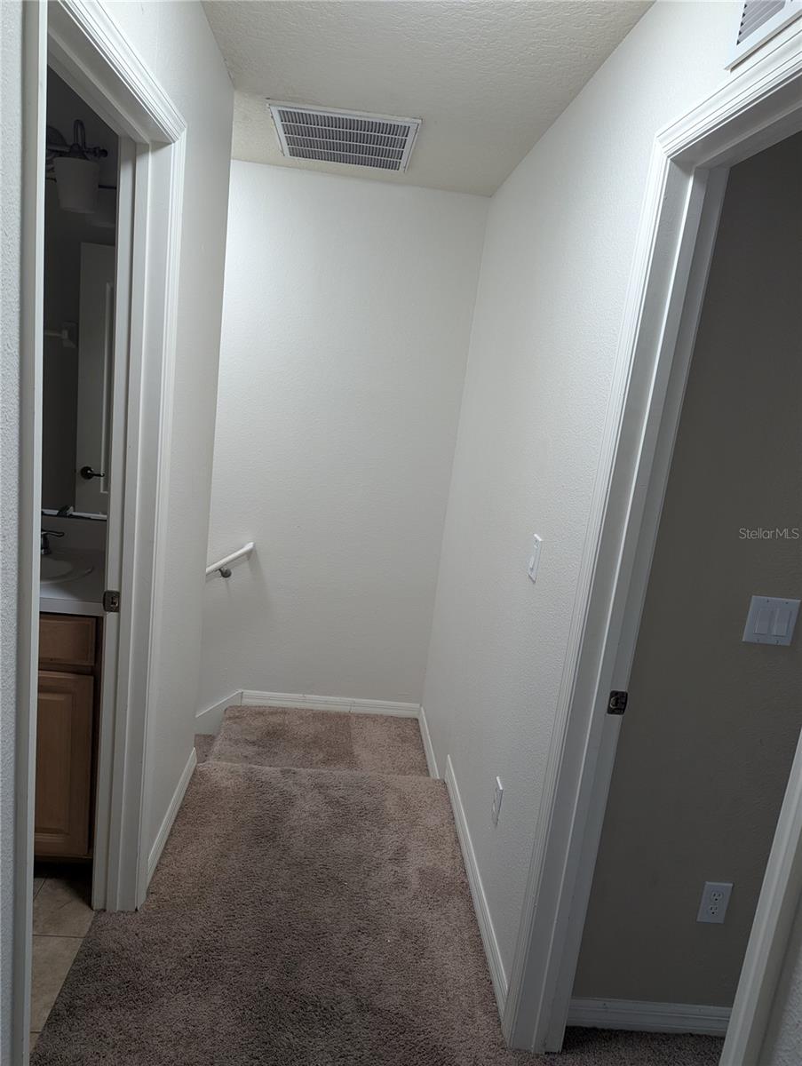 THE TWNHMS AT LIGHTHOUSE COVE II - Residential Lease