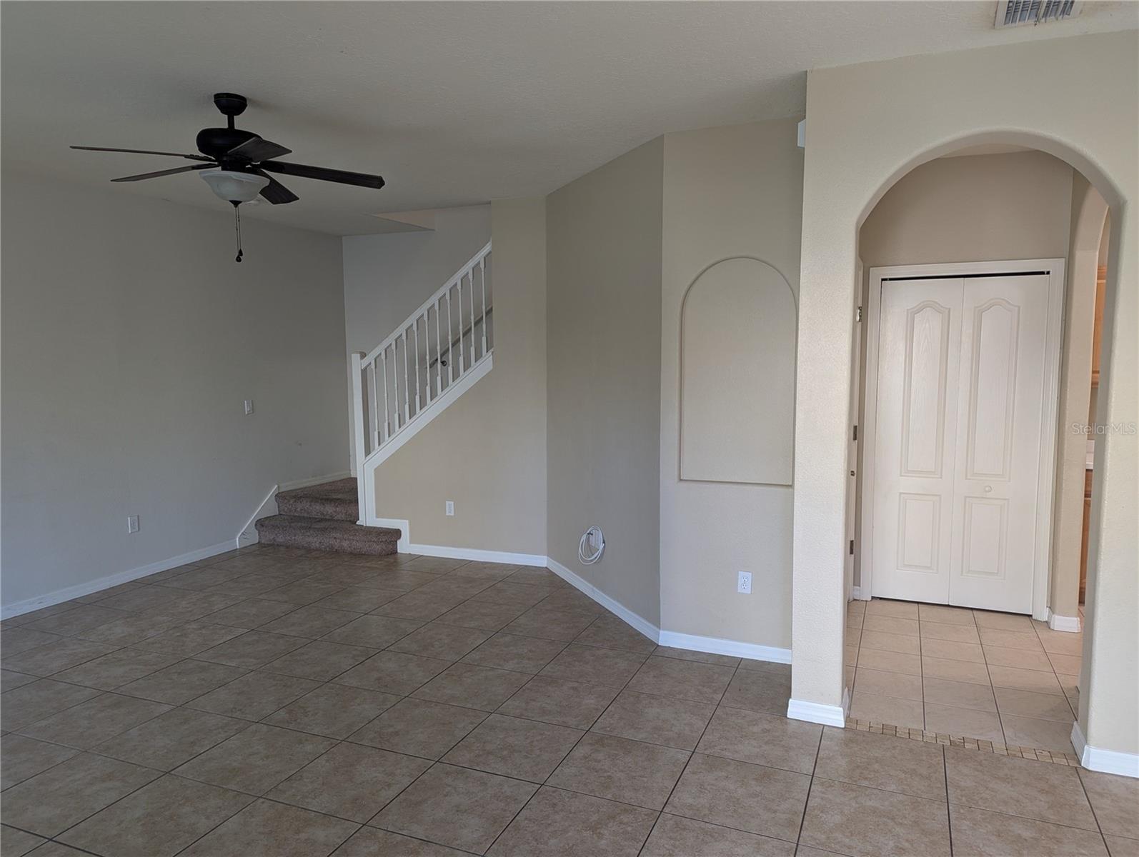 THE TWNHMS AT LIGHTHOUSE COVE II - Residential Lease