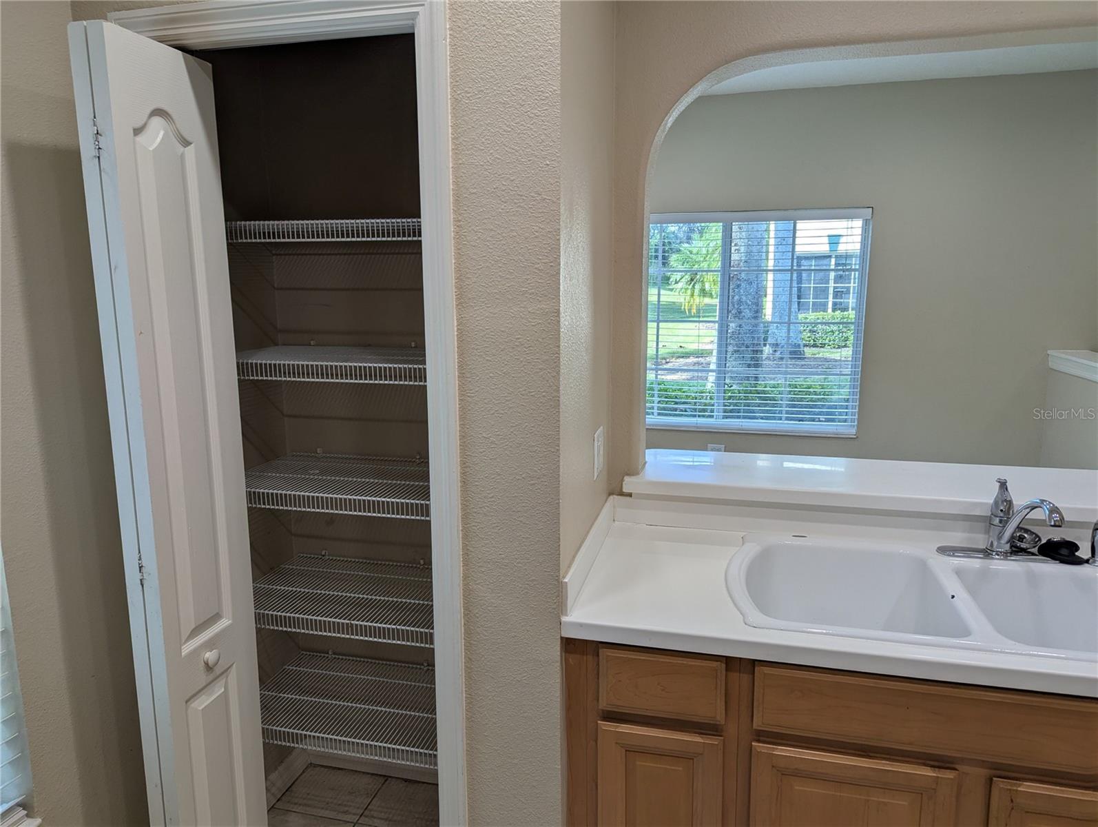 THE TWNHMS AT LIGHTHOUSE COVE II - Residential Lease