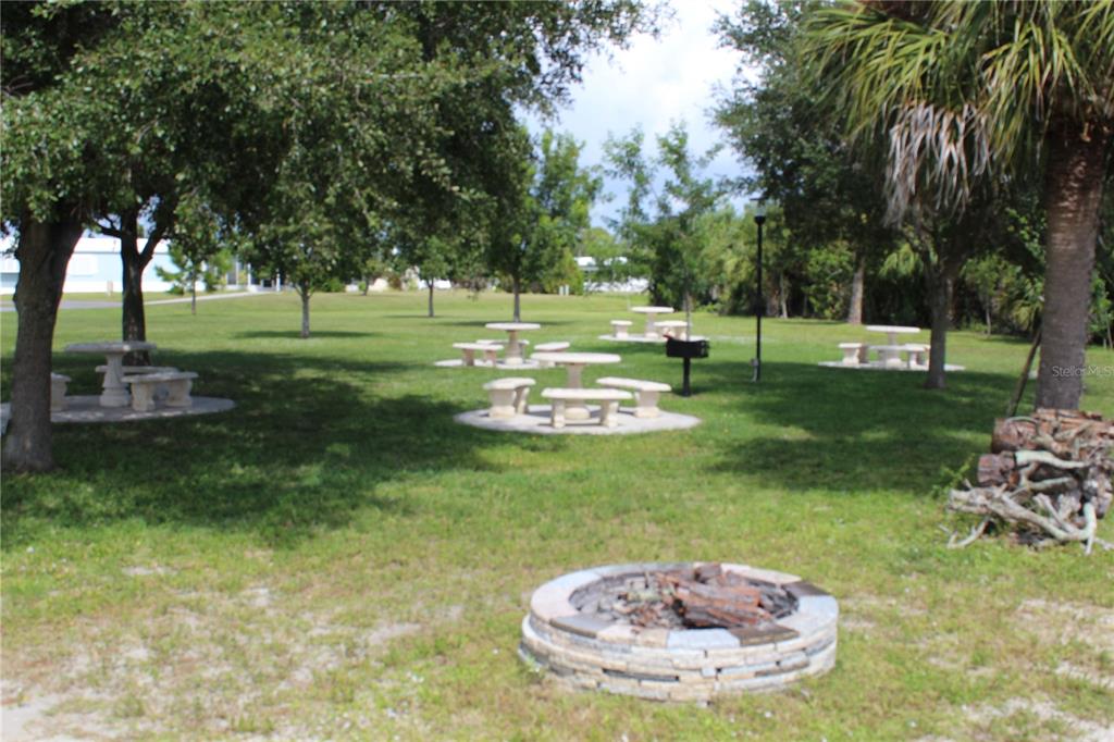 VILLAGE HOL LAKE 01 - Land