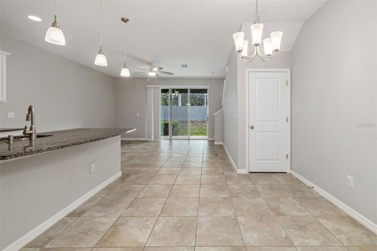 LANDING PH 1 - Residential