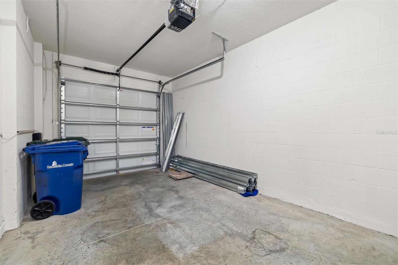 LANDING PH 1 - Residential