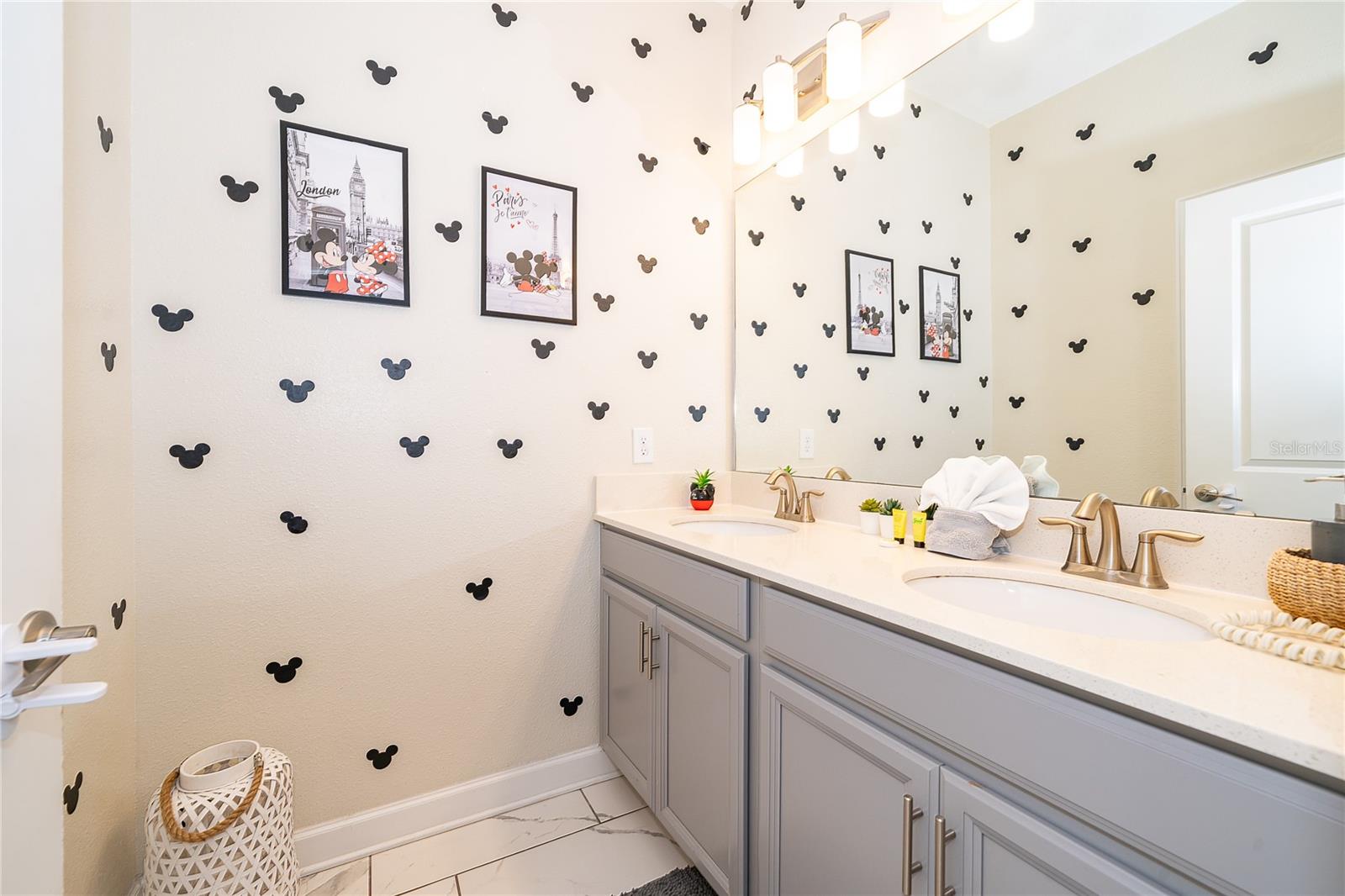 STOREY LAKE PH 3 - Residential