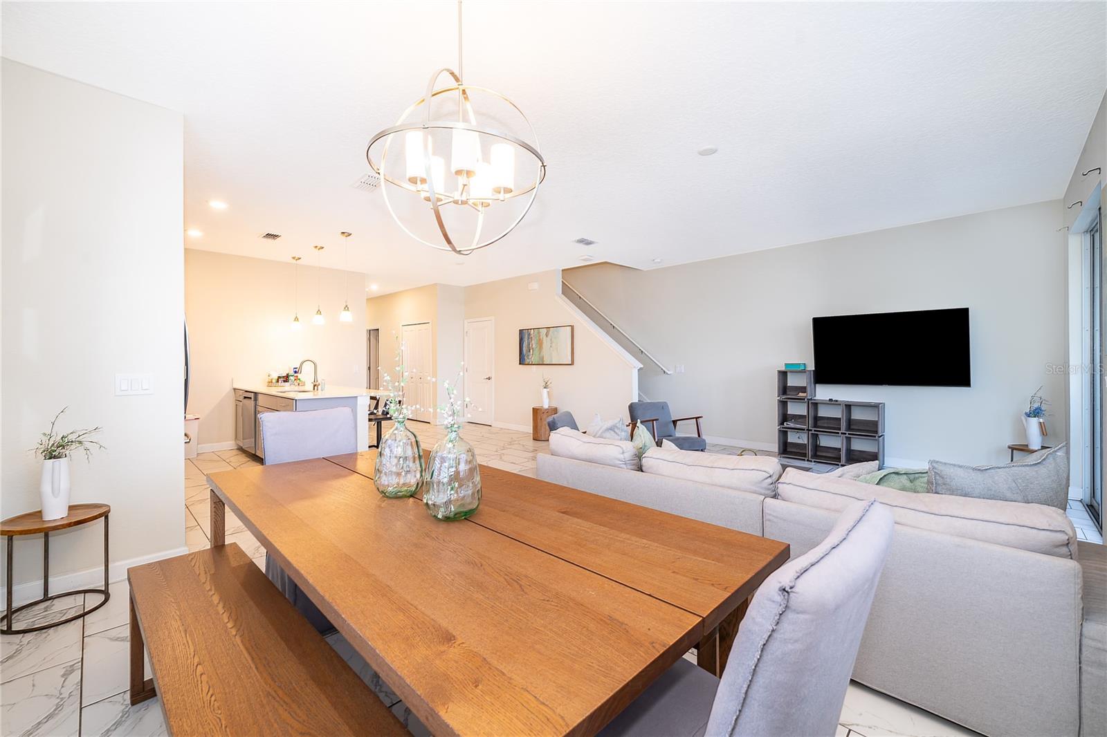 STOREY LAKE PH 3 - Residential